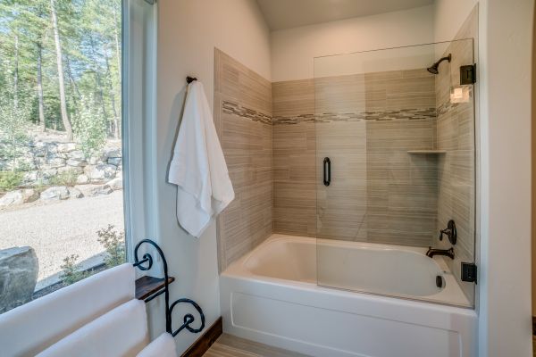 Cost of Tub Conversion Service in Olathe